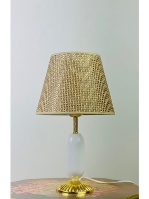 Decodelight Beyaz Gold Metal Ayaklı Hasır Hazeran Krem ve Kahverengi Şapkalı Abajur Masa Lambası