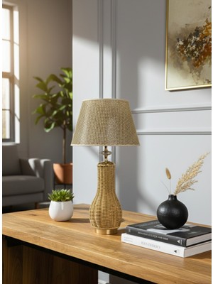 Decodelight Metal Gold Ayak Hasır Rattan Örmeli Yüksek Gövde Hazeran ve Kumaş Şapkalı Bohem Abajur Masa Lambası