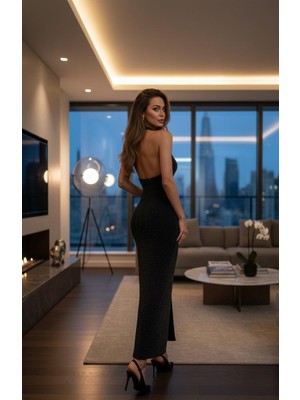 Işıltılı Sırt Dekolteli Davet Elbisesi