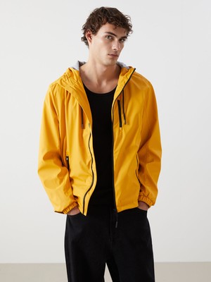 Lc Waikiki Yeni Sezon Standart Kalıp Kapüşonlu Erkek Ince Mont