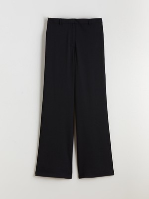 Lc Waikiki Yeni Sezon Standart Fit Geniş Paça Kadın Pantolon