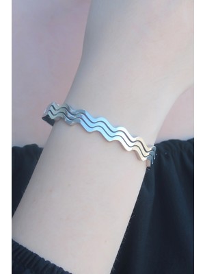 Tiklad 316L Kararmaz Çelik Gümüş Renk Dalga Model Kelepçe Kadın Bileklik