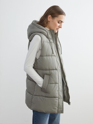 Lc Waikiki Yeni Sezon Kapüşonlu Kadın Şişme Yelek