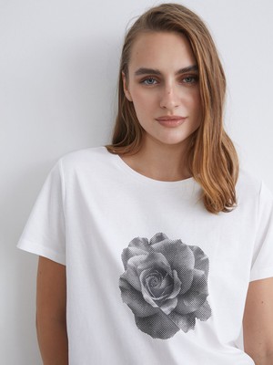 Lc Waikiki Yeni Sezon Bisiklet Yaka Çiçekli Kadın Tişört