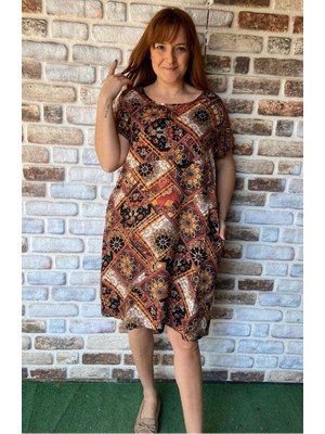 Kısa Kollu Desenli Günlük Elbise