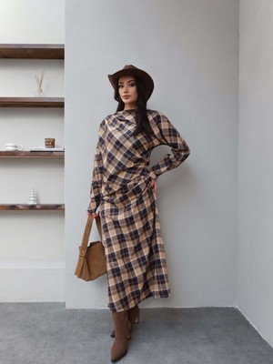 Esra Helvacı Burgu Detay Ekose Ikili Takım