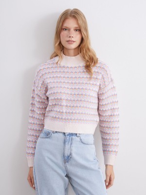 Lc Waikiki Yeni Sezon Dik Yaka Desenli Crop Kadın Triko Kazak