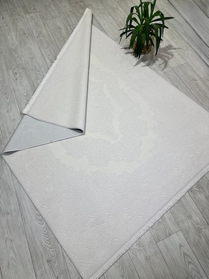 Andromeda Tuğran , Ipeksi Viskon Triko Akrilik Dokuma Bergama Oturma Odası ve Salon Halısı