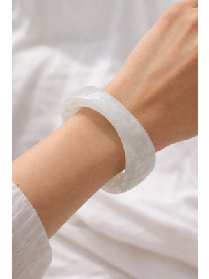 Sacce Scarves & Accessories Vintage Ekru Kemik Görünümlü Asimetrik Akrilik Bilezik