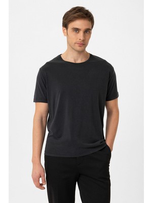 Antioch Siyah Regular Fit Modal Teknik Kumaş Erkek T-Shirt