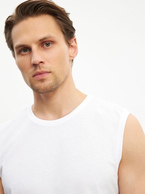 Lc Waikiki Yeni Sezon Bisiklet Yaka Kolsuz Pamuklu Erkek Atlet