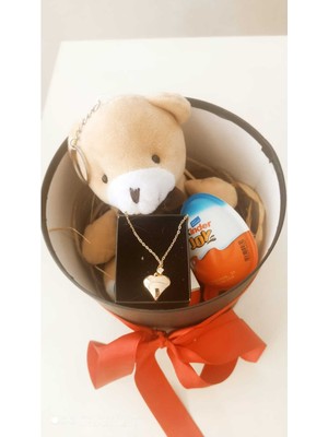 Mynil Sevgiliye Anneye Eşine Öğretmene Kutuda Ayıcık Kolye ve Kinder Joy