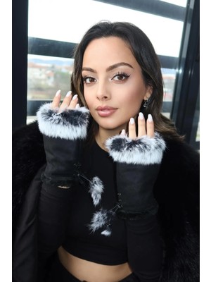 Kokoş Siyah Renk Peluş Detaylı Kesik Eldiven