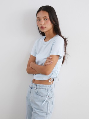 Lc Waikiki Yeni Sezon Bisiklet Yaka Büzgülü Kadın Tişört