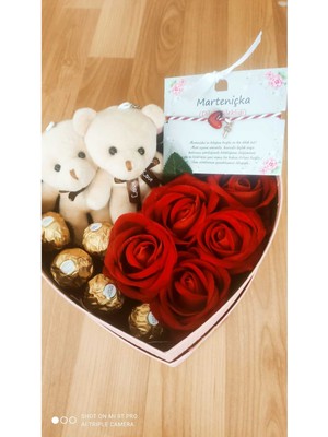 Mynil Marteniçkalı Tatlı Dilek Kutusu Ayıcıklı Güllü Çikolatalı