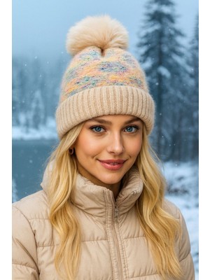 Kokoş Içi Peluş Polarlı Bej Triko Örgülü Bere