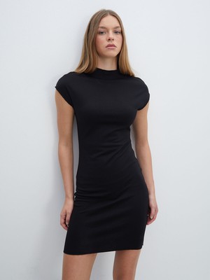 Lc Waikiki Yeni Sezon Dik Yaka Elbise