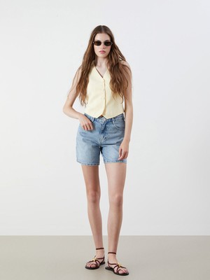 Lc Waikiki Yeni Sezon Mom Fit Kadın Jean Şort