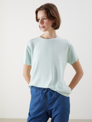 Lc Waikiki Yeni Sezon Bisiklet Yaka Kadın Tişört