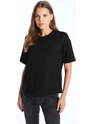 Lc Waikiki Yeni Sezon Bisiklet Yaka Kadın Tişört