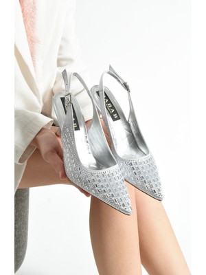 Merıa Kadın Gümüş 7 cm Sivri Burun Kristal Taş Işlemeli Slingback Ince Topuklu Arkası Açık Ayakkabı