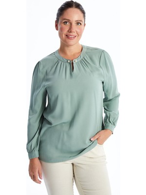 Lc Waikiki Yeni Sezon Bisiklet Yaka Kadın Bluz