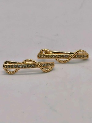 Art3 14 Ayar Altın Kaplama Baget Zirkon Taşlı Burgu Tasarım Küpe - Kararmaz Seri Lüks Koleksiyon