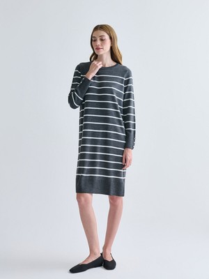 Lc Waikiki Yeni Sezon Bisiklet Yaka Çizgili Triko Elbise