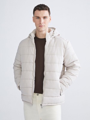 Lc Waikiki Yeni Sezon Standart Kalıp Kapüşonlu Erkek Şişme Mont