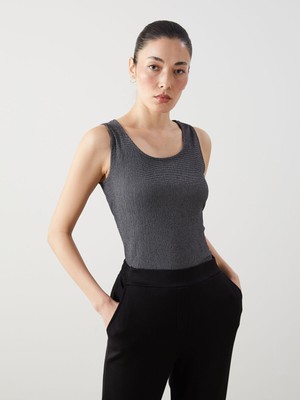 Lc Waikiki Yeni Sezon U Yaka Çizgili Kadın Atlet