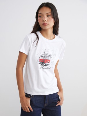 Lc Waikiki Yeni Sezon Bisiklet Yaka Istanbul Baskılı Kadın Tişört