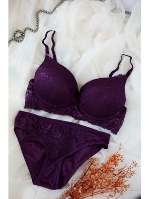 Kadın Mor Dolgulu Dantel Sütyen ve Külot Takım