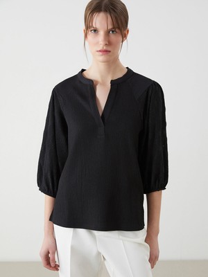 Lc Waikiki Yeni Sezon Kaçık Yaka Nakışlı Kadın Bluz