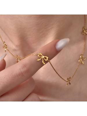 Nox Jewelry 14 Ayar Mikron Kaplama Kurdele Figürlü Gümüş Kolye - CN00480