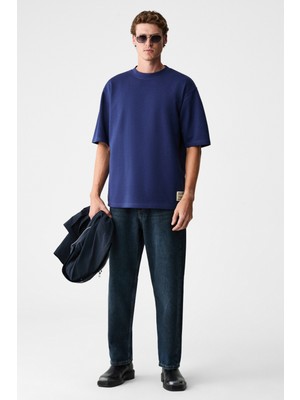 Grimelange Joel Erkek %100 Organik Pamuklu Kalın Kumaşlı Özel Dokulu Etiket Detaylı Oversize Lacivert T-Shirt