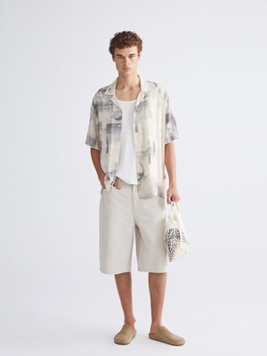 Lc Waikiki Yeni Sezon Regular Fit Resort Yaka Kısa Kollu Desenli Viskon Erkek Gömlek