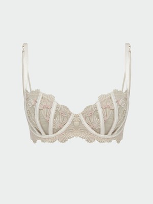 Lc Waikiki Yeni Sezon Balenli Dolgusuz Dantelli Fantezi Straplez Sütyen