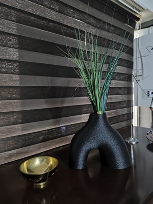 Dekoratif Siyah Vazo