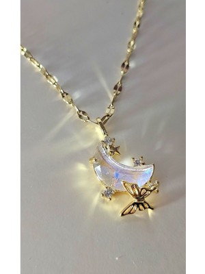 TRY Altın Renk Kadın Çelik Ay Hilal Kolye, Kararmaz Kelebek ,yansıması Ayışığı Çelik Kolye - 3405