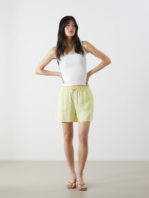 Lc Waikiki Yeni Sezon Beli Lastikli Modal Karışımlı Kadın Şort