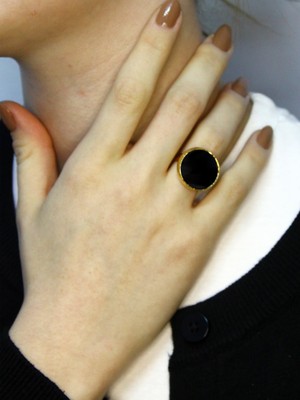 Esha Doğal Taş Oniks Doğal Taşlı Kadın Altın Kaplama Ayarlanabilir Yüzük EUY87O