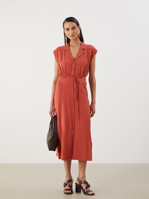 Lc Waikiki Yeni Sezon Beli Kuşaklı Büzglü Gömlek Elbise