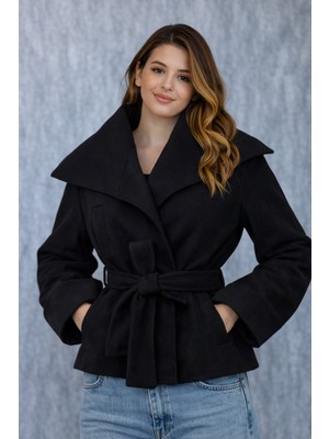 Modaplaza Kadın Geniş Yaka Kısa Kaşe Mont 60566