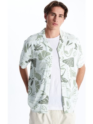 Lc Waikiki Yeni Sezon Rahat Kalıp Kısa Kollu Desenli Viskon Erkek Gömlek