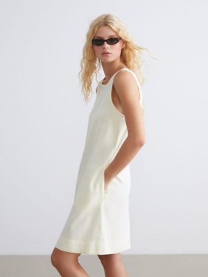 Lc Waikiki Yeni Sezon U Yaka A Kesim Keten Karışımlı Elbise