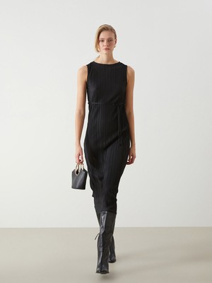 Lc Waikiki Yeni Sezon Bisiklet Yaka Dokulu Krinkle Elbise