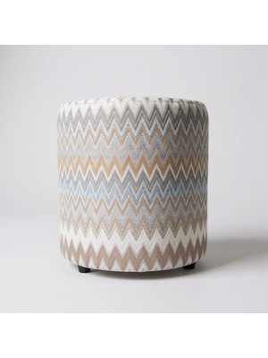 Elanora Home Dokusu ve Modern Tasarımıyla Her Ortama Uyum Sağlayan Çok Amaçlı Puf