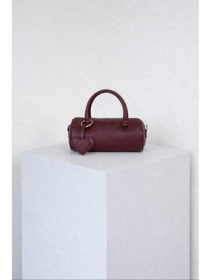 Özüm Takı Çanta Kadın Küçük Boy Silindir Kalp Detay El ve Omuz Çantası Bordo