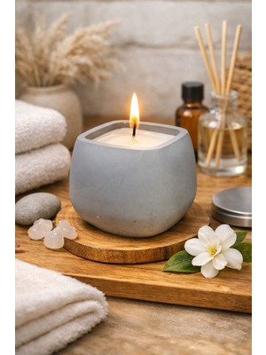 Japon Kiraz Çiçeği Kokulu Beton Mum - Ev Yapımı Dekoratif & Hediyelik Mum 1 Adet