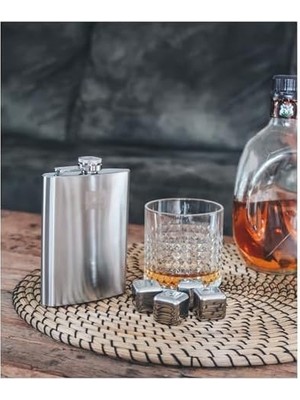 Cep Şişesi ve Huni Fırçalanmış Çelikten